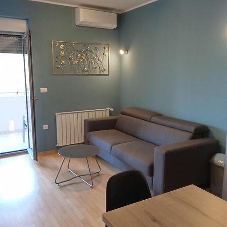 Apartment Laura Пула Екстер'єр фото