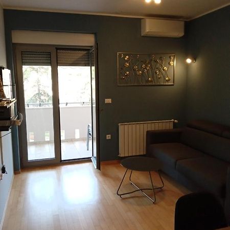 Apartment Laura Пула Екстер'єр фото