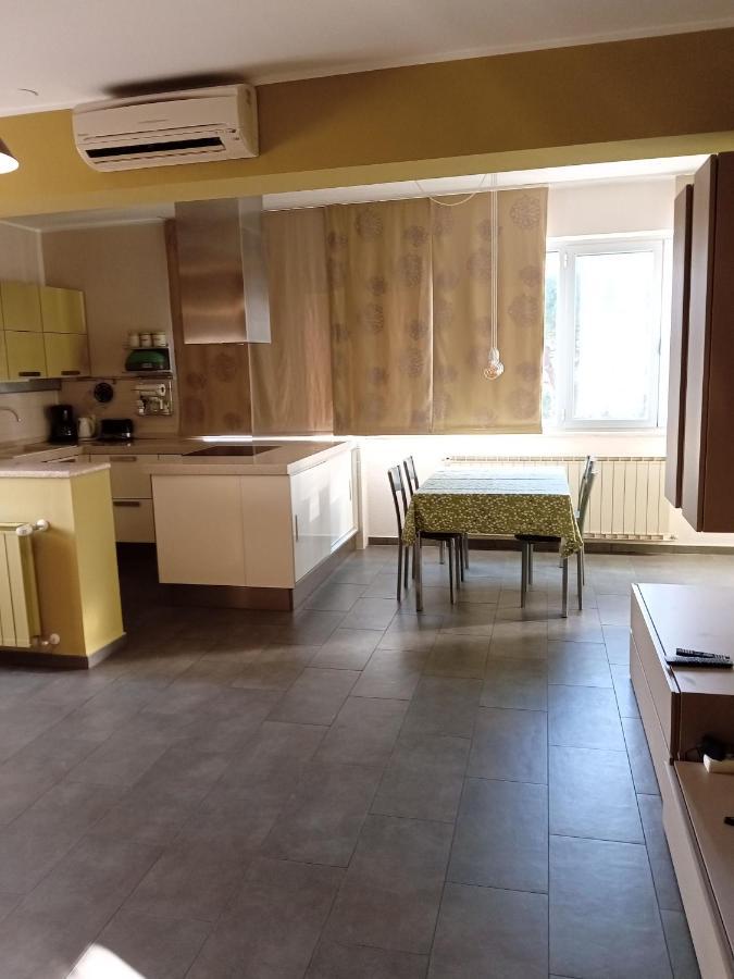 Apartment Laura Пула Екстер'єр фото