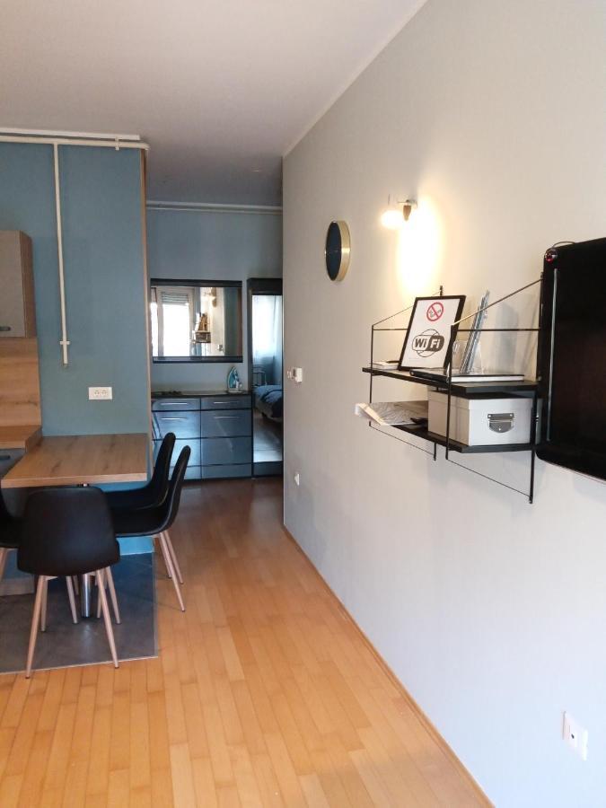 Apartment Laura Пула Екстер'єр фото